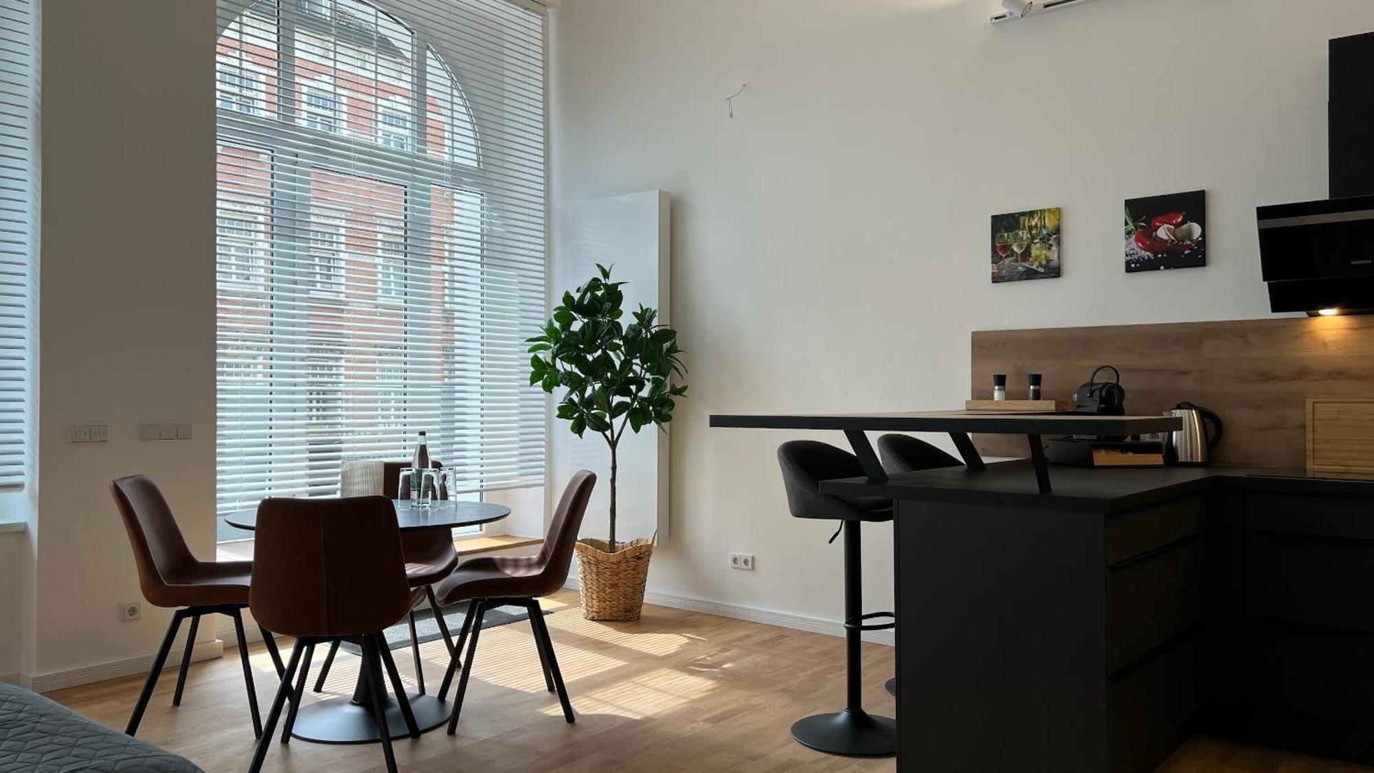 Neu! City-Loft-Apartment Im Goethe Palais I 5P I Lift I Parkplatz I Zentrum I Helios Aue  Eksteriør bilde